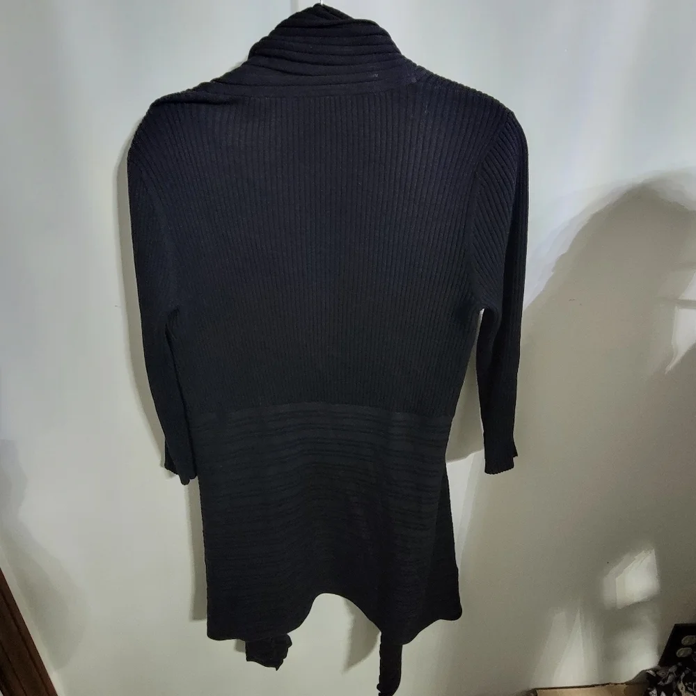 White House Black Market Sweeping Ribbed Cardigan, Size S
